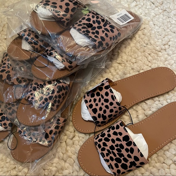 Relisted 12/14 New! Size 8 Loft Animal Print Spotted Slide Sandals - Picture 4 of 7